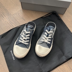 Balenciaga Sneakers